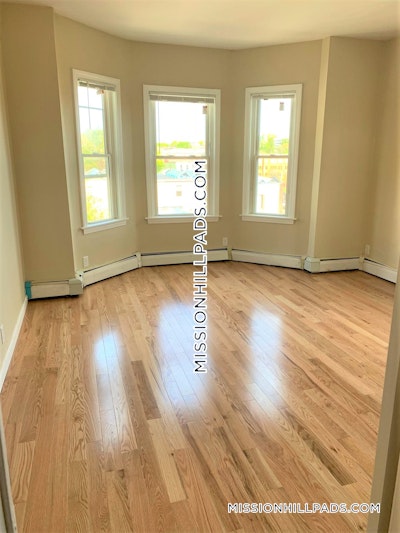 Mission Hill 3 Beds 1 Bath Boston - $3,850