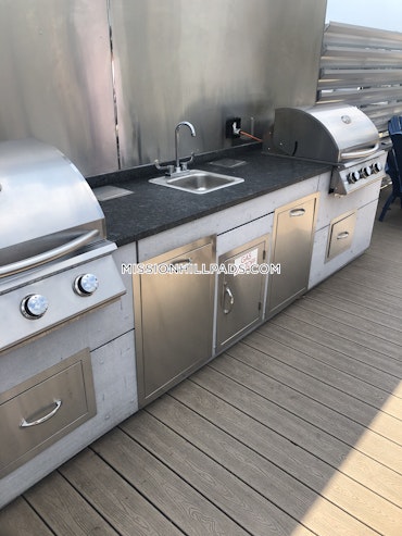 Tremont St. Roxbury Crossing