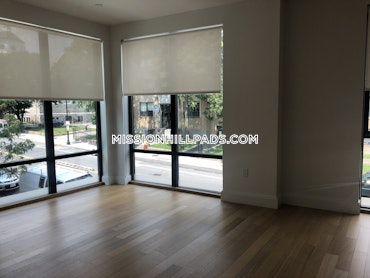 Tremont St. Roxbury Crossing