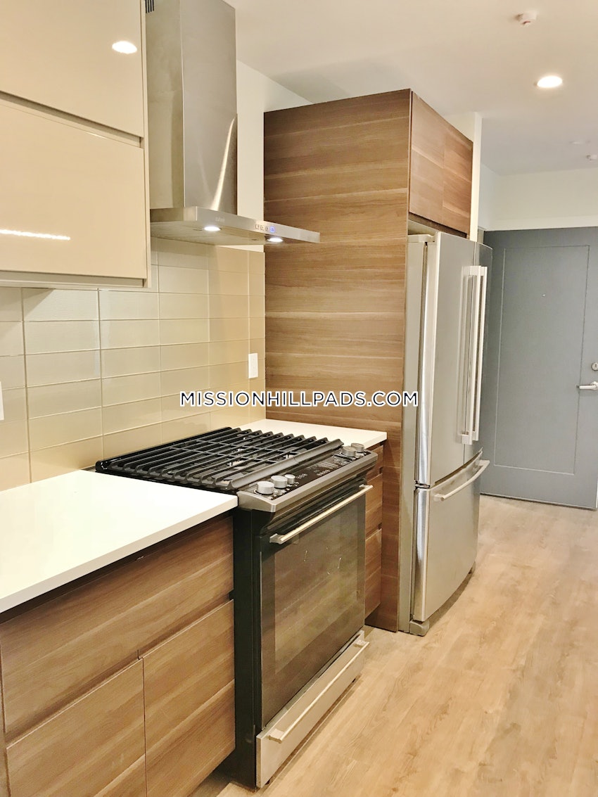 BOSTON - MISSION HILL - 2 Beds, 2 Baths - Image 1