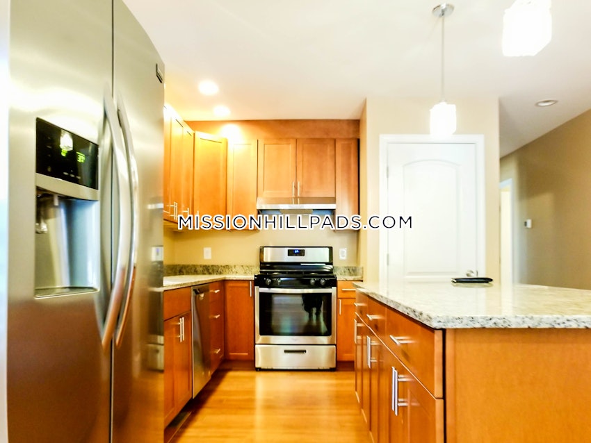 BOSTON - MISSION HILL - 2 Beds, 1 Bath - Image 13