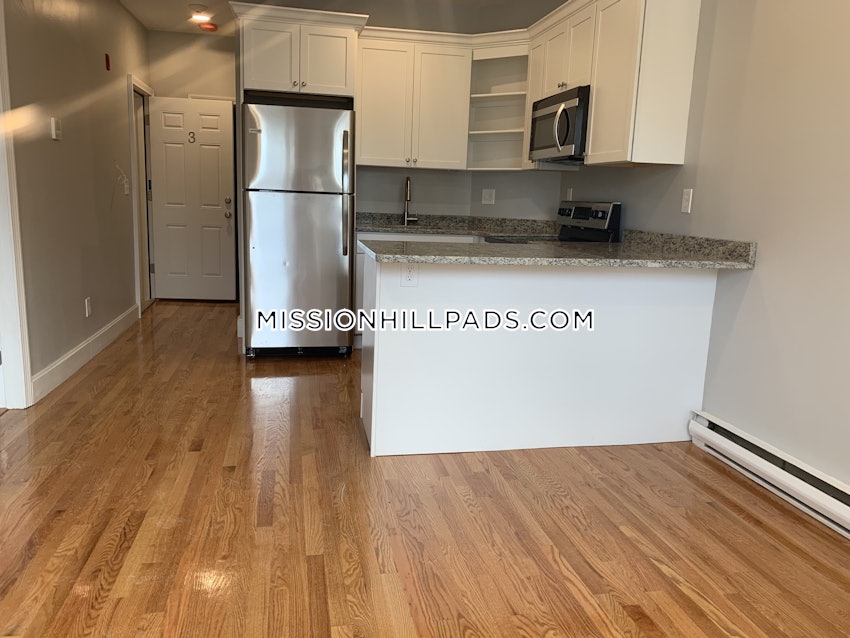 BOSTON - MISSION HILL - 1 Bed, 1 Bath - Image 12