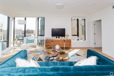 Tremont St. Roxbury Crossing