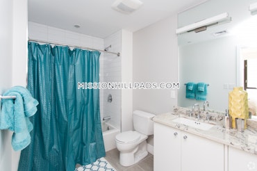 Tremont St. Roxbury Crossing