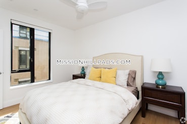 Tremont St. Roxbury Crossing