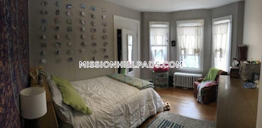 Mission Hill, Boston, MA - 4 Beds, 1 Bath - $6,000 - ID#4222602