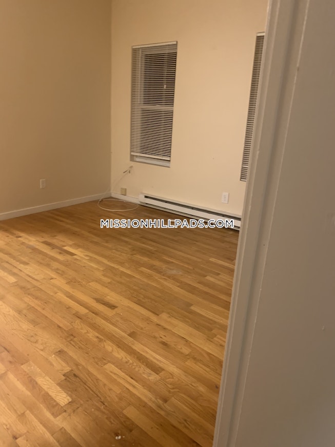 Boston - $3,195+ /mo