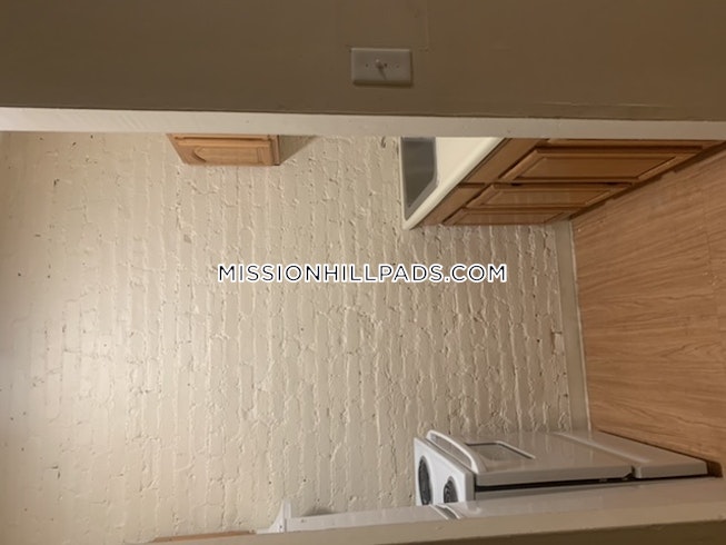 Boston - $3,195+ /mo