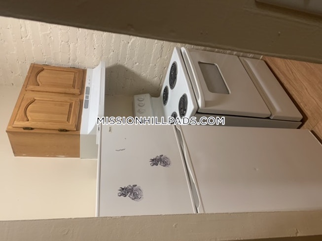 Boston - $3,195+ /mo