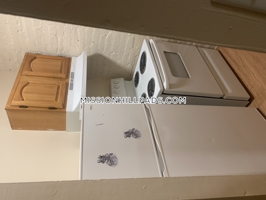 Boston - Mission Hill - 2 Beds, 1 Bath - Image 36