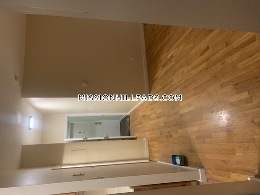 Boston - Mission Hill - 2 Beds, 1 Bath - Image 20