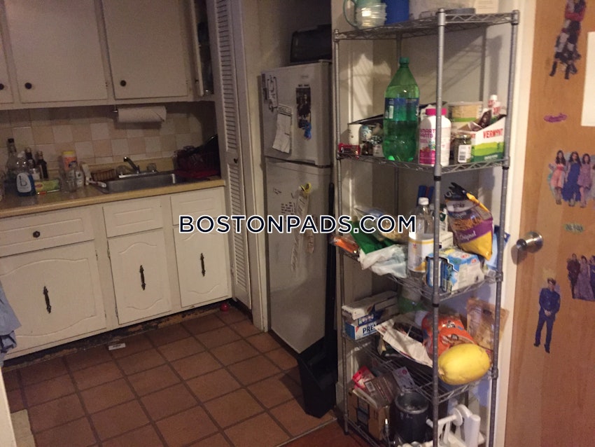 BOSTON - NORTH END - 2 Beds, 1 Bath - Image 16