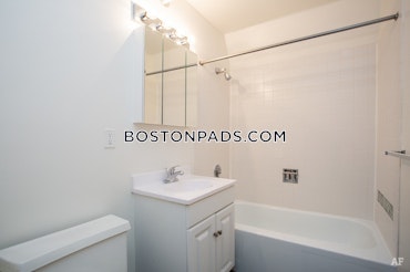 Boston - 1 Beds, 1 Baths