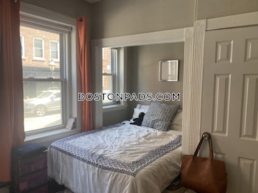 North End, Boston, MA - 4 Beds, 2 Baths - $5,900 - ID#4634332