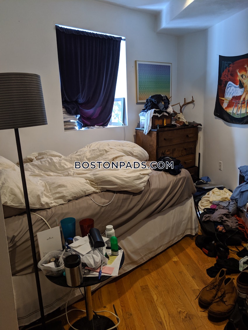 BOSTON - NORTH END - 1 Bed, 1 Bath - Image 5