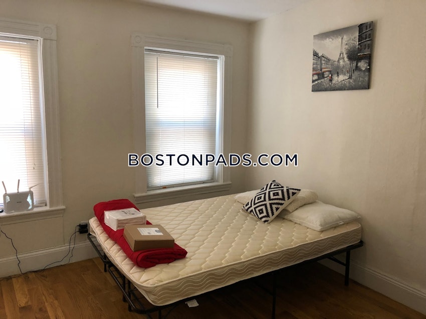 BOSTON - NORTH END - 1 Bed, 1 Bath - Image 14