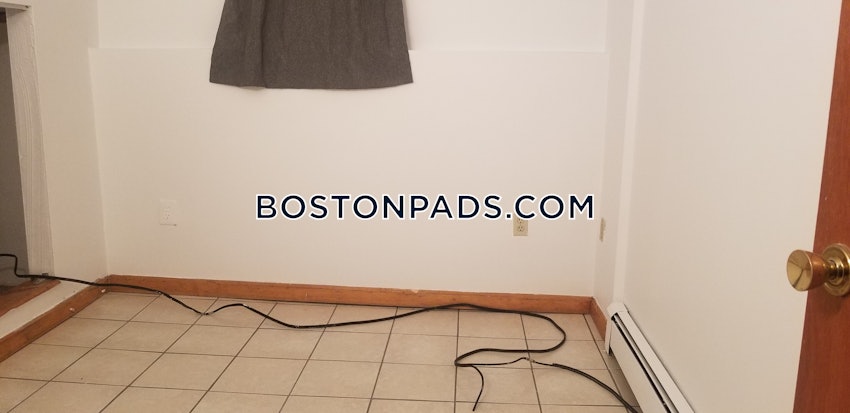 BOSTON - NORTH END - 2 Beds, 1 Bath - Image 30