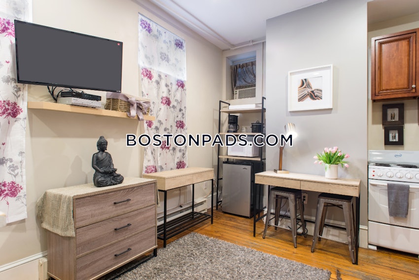 BOSTON - NORTH END - 1 Bed, 1 Bath - Image 9