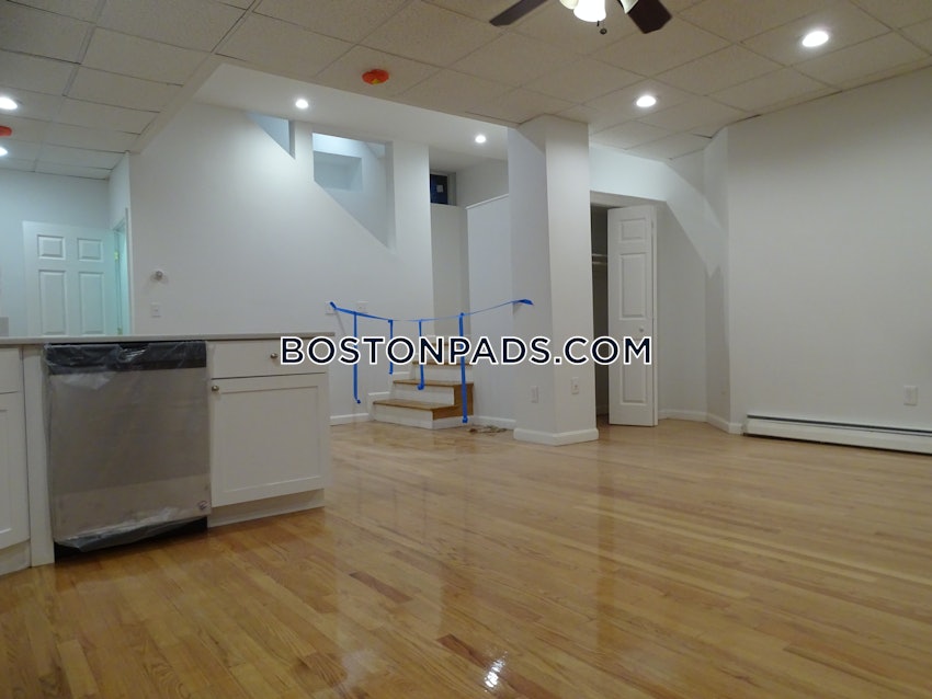 BOSTON - NORTH END - 3 Beds, 2 Baths - Image 7