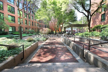 Christopher Columbus Plaza - 1 Bed, 1 Bath - $3,550 - ID#8003543