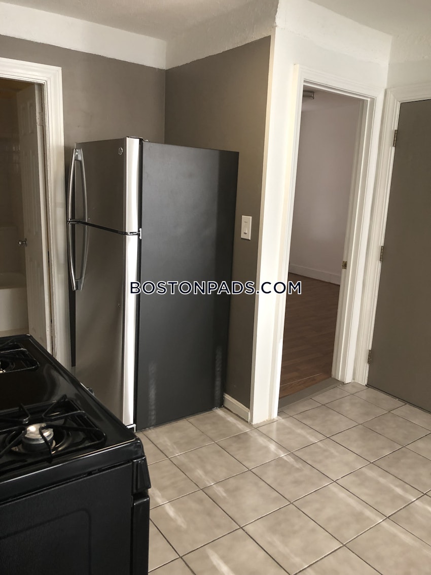 BOSTON - NORTHEASTERN/SYMPHONY - 1 Bed, 1 Bath - Image 10