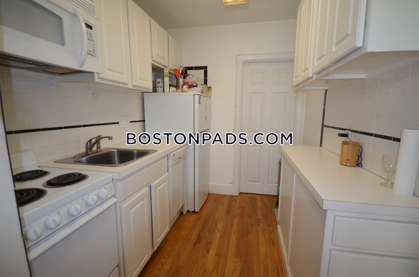 BOSTON - NORTHEASTERN/SYMPHONY - 2 Beds, 1 Bath - Image 1