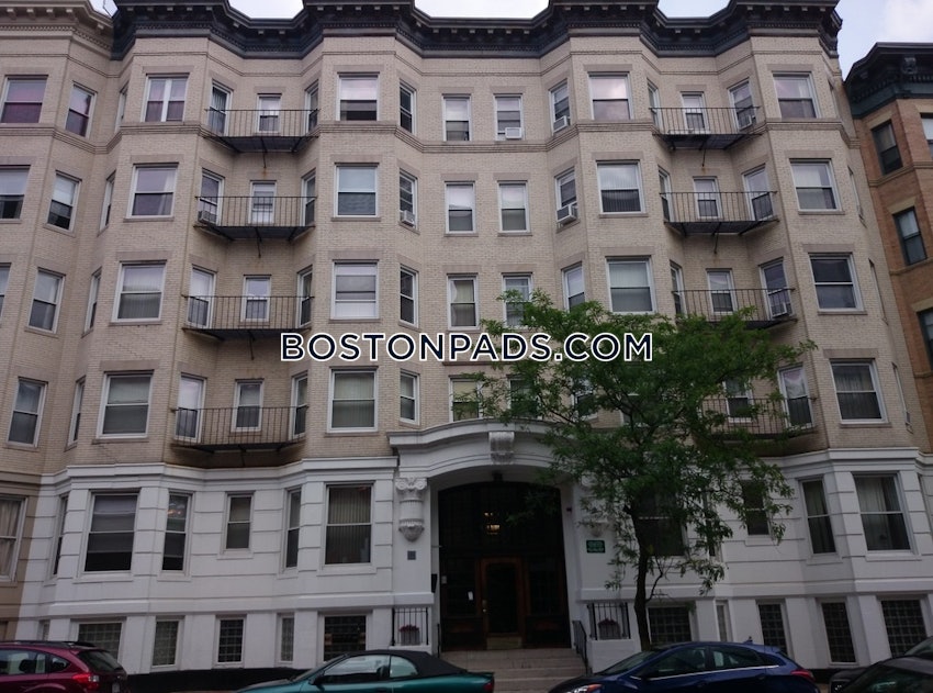 BOSTON - NORTHEASTERN/SYMPHONY - 1 Bed, 1 Bath - Image 4