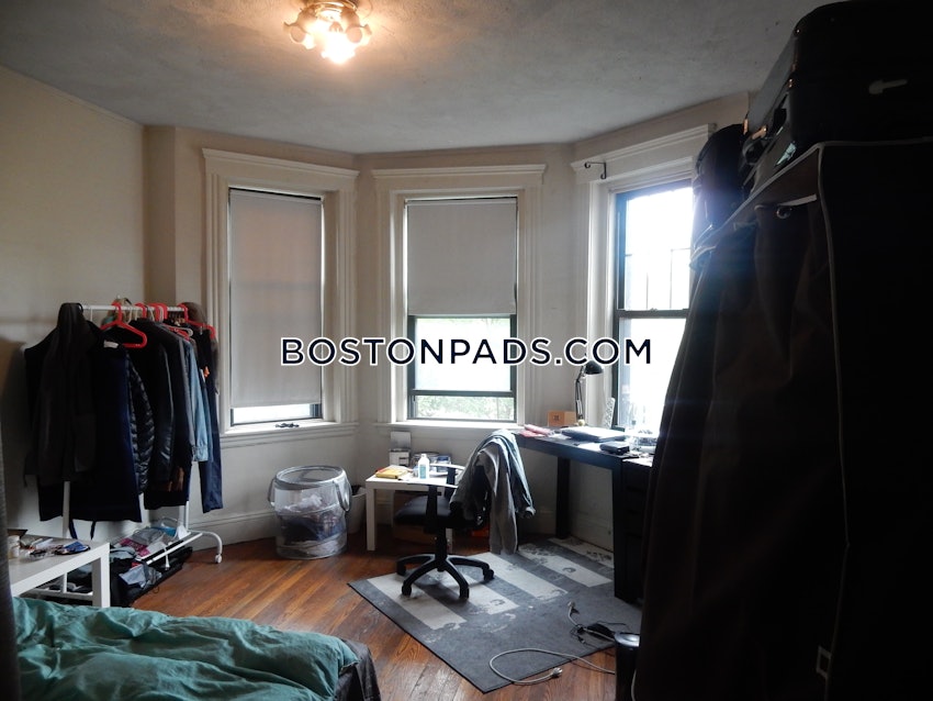 BOSTON - NORTHEASTERN/SYMPHONY - 1 Bed, 1 Bath - Image 11