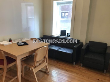 Boston - 4 Beds, 1.5 Baths