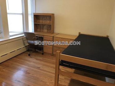 Boston - 4 Beds, 1.5 Baths