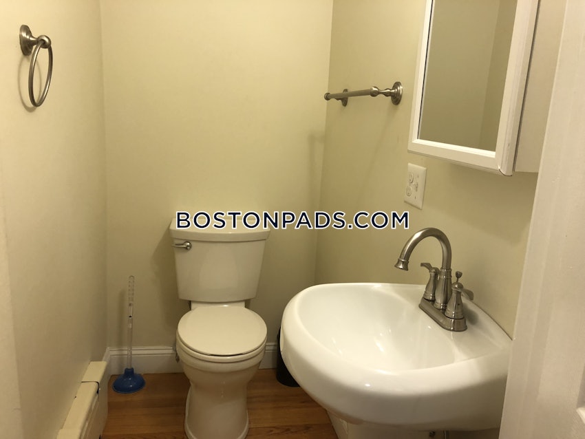 BOSTON - NORTHEASTERN/SYMPHONY - 4 Beds, 1.5 Baths - Image 15
