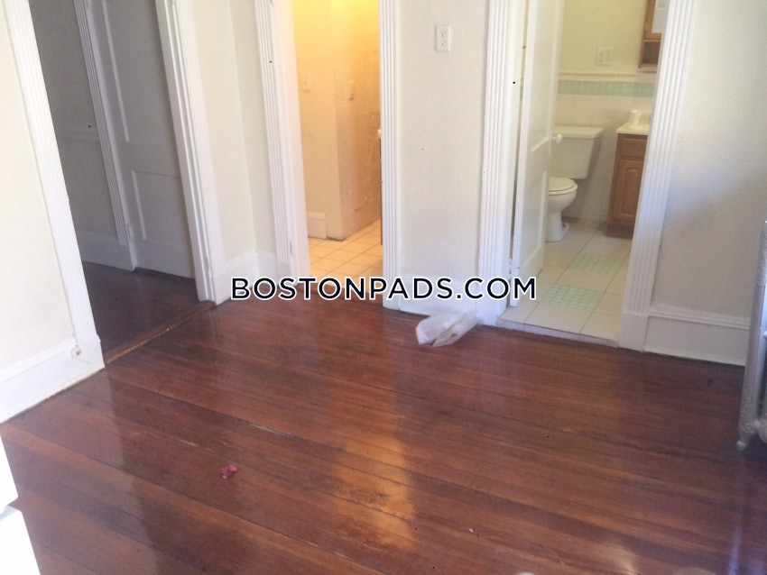 BOSTON - NORTHEASTERN/SYMPHONY - 1 Bed, 1 Bath - Image 11