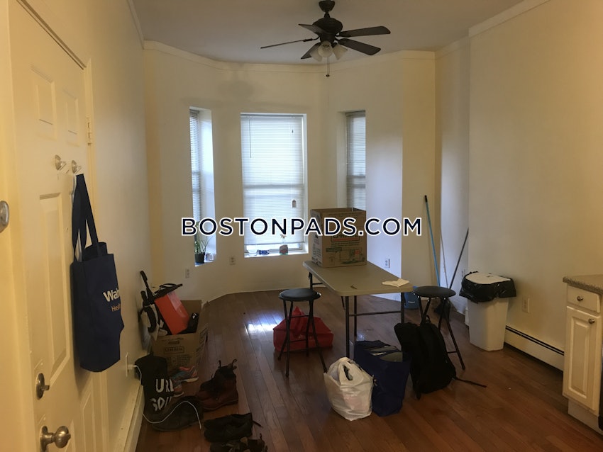 BOSTON - NORTHEASTERN/SYMPHONY - 2 Beds, 1 Bath - Image 8