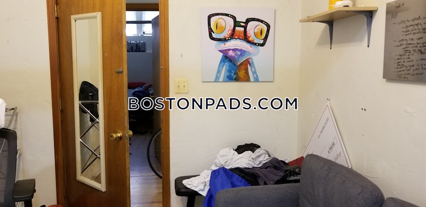 BOSTON - NORTHEASTERN/SYMPHONY - 3 Beds, 1 Bath - Image 10