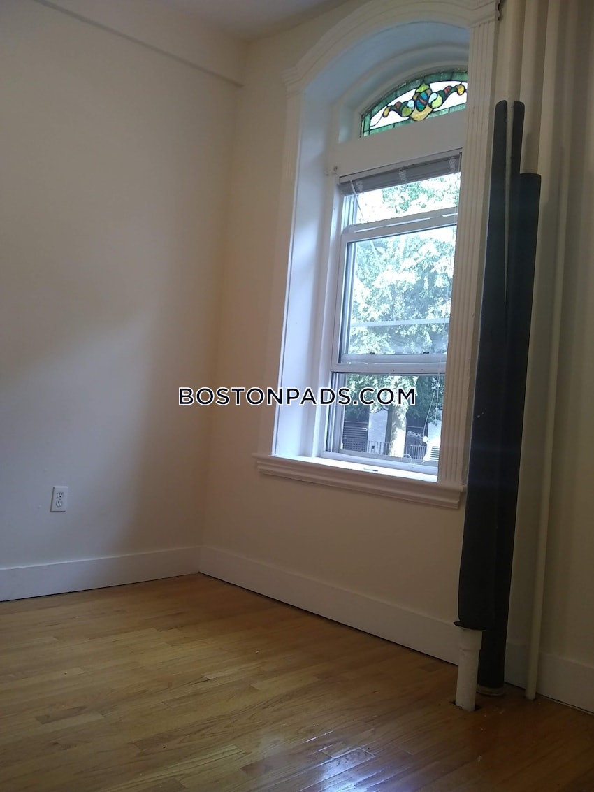 BOSTON - NORTHEASTERN/SYMPHONY - 1 Bed, 1 Bath - Image 49