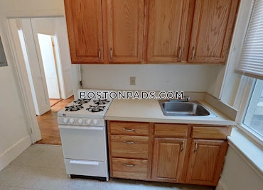 Fenway/Kenmore, Boston, MA - 3 Beds, 1 Bath - $4,800 - ID#4536865