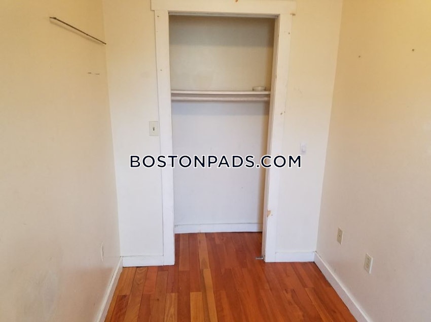 BOSTON - NORTHEASTERN/SYMPHONY - 3 Beds, 1 Bath - Image 13