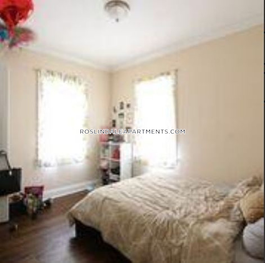 BOSTON - ROSLINDALE - 3 Beds, 1.5 Baths - Image 2