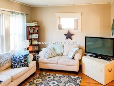 Roslindale, Boston, MA - 3 Beds, 1 Bath - $3,000 - ID#4944911