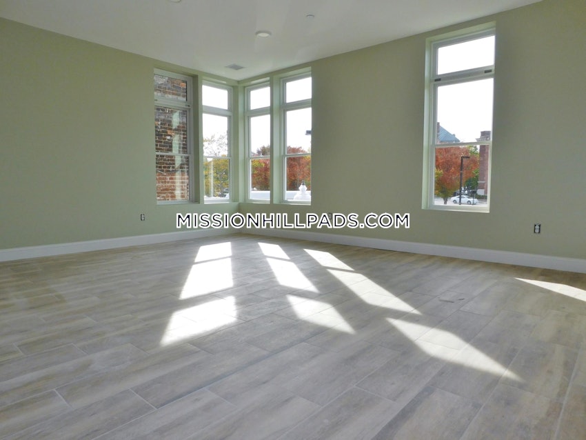 BOSTON - ROXBURY - 1 Bed, 1 Bath - Image 3