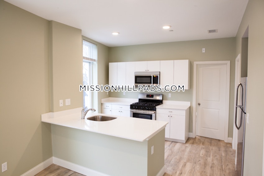 BOSTON - ROXBURY - 3 Beds, 2 Baths - Image 16