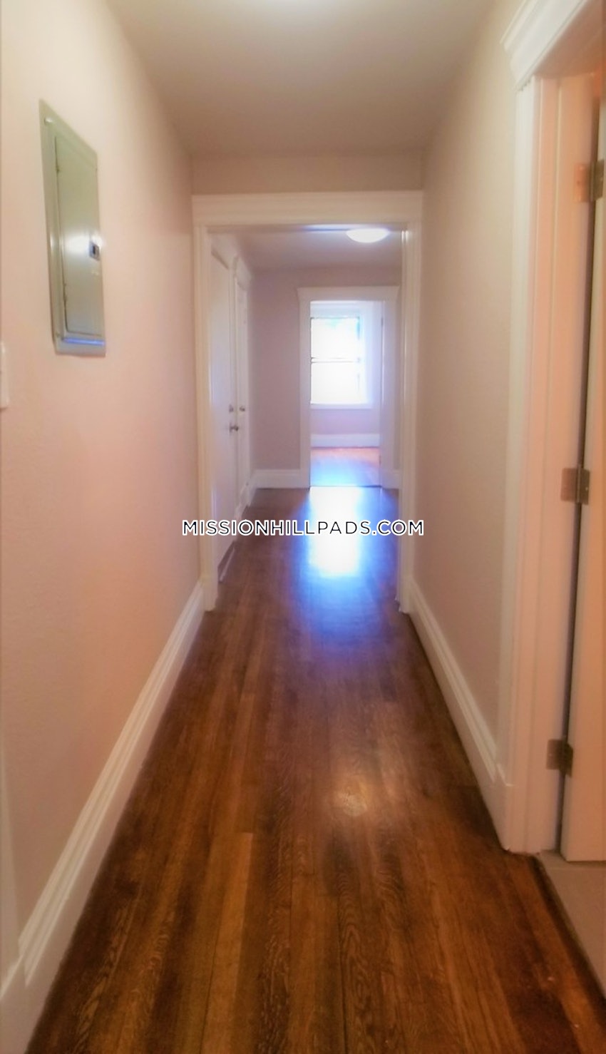 BOSTON - ROXBURY - 4 Beds, 1.5 Baths - Image 8