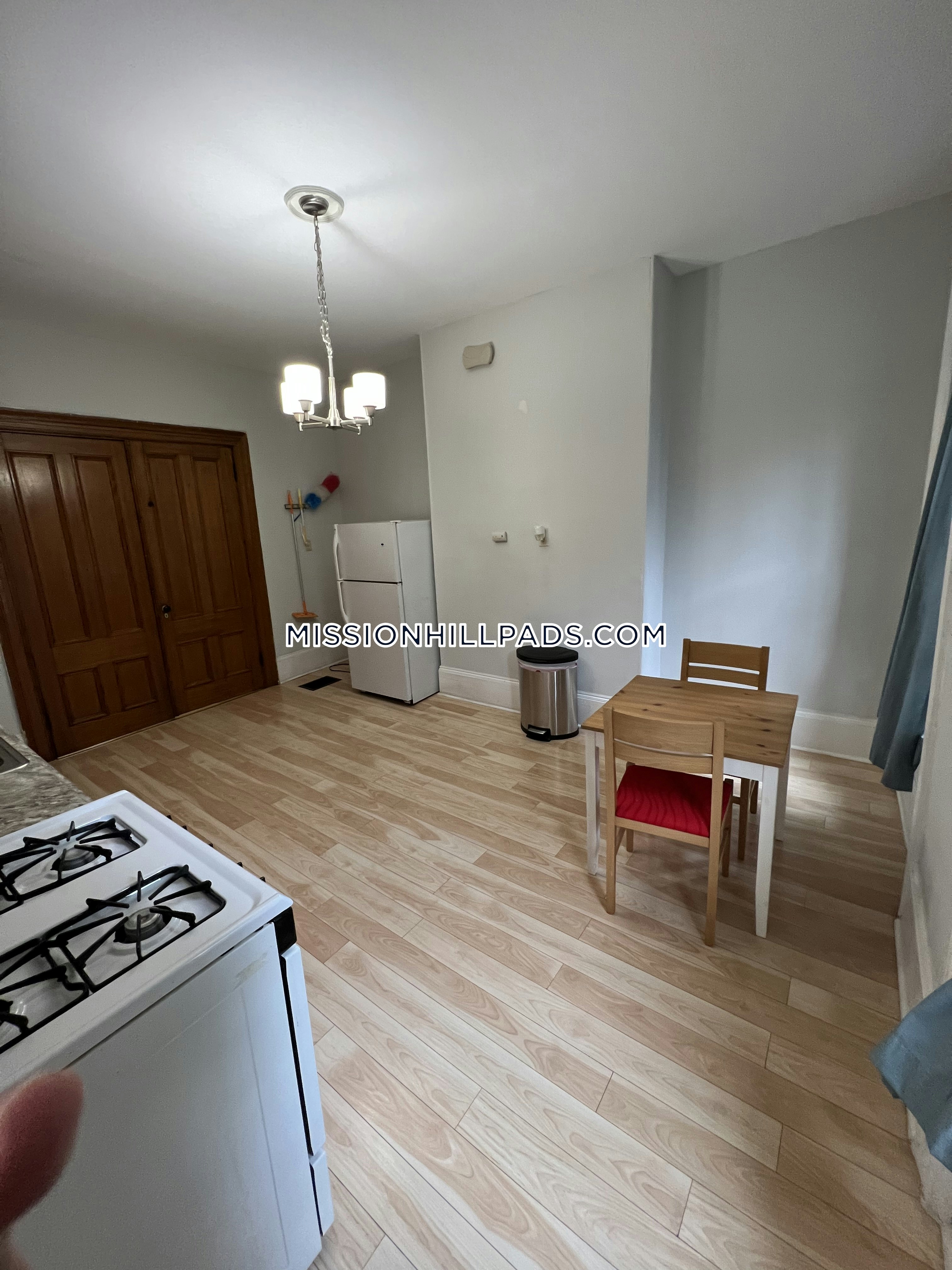 Roxbury Apartment for rent 1 Bedroom 1 Bath Boston 2,200