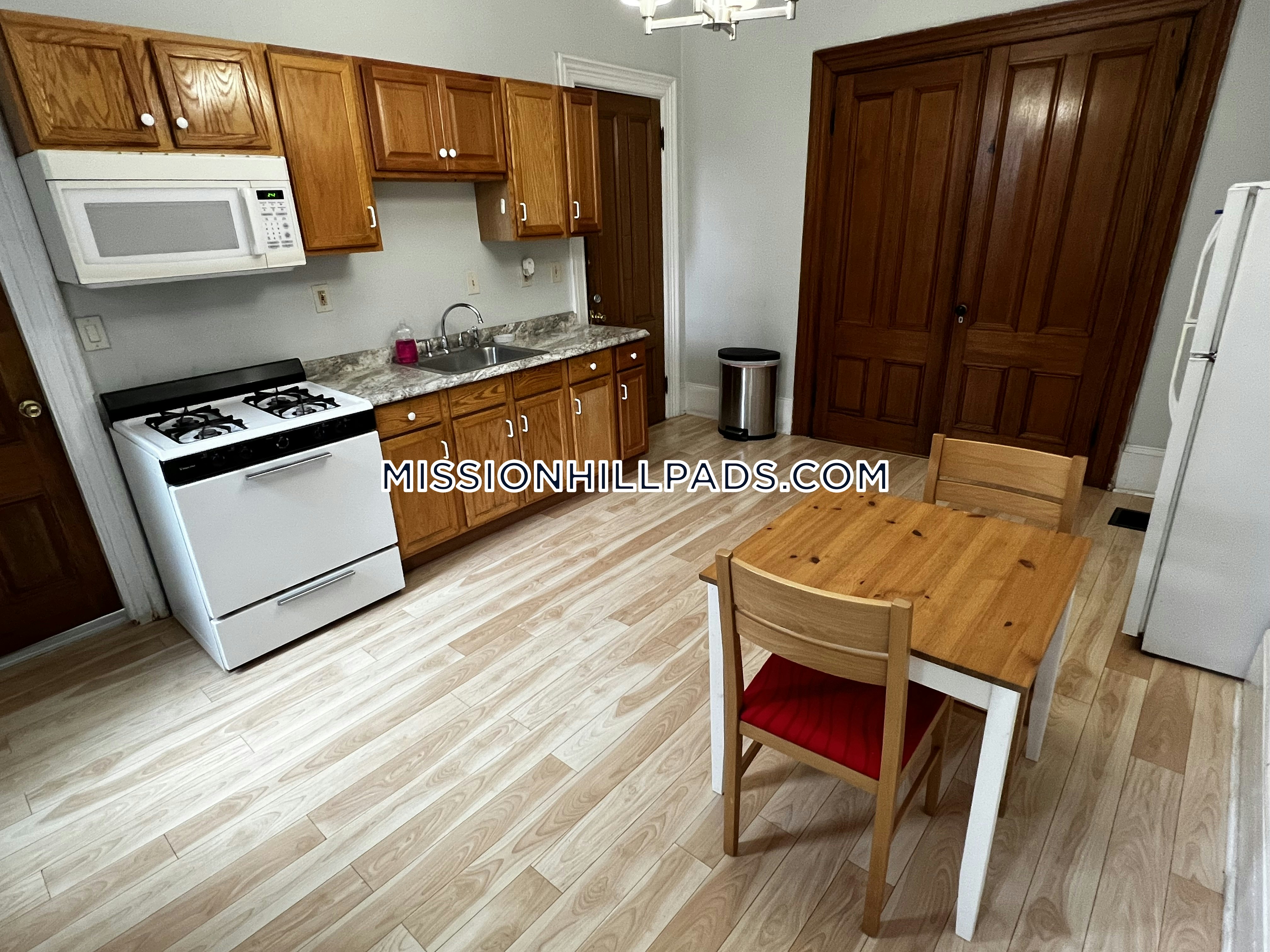 Roxbury Apartment for rent 1 Bedroom 1 Bath Boston 2,200