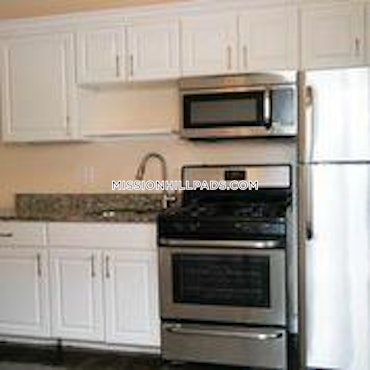 Roxbury, Boston, MA - 3 Beds, 1 Bath - $4,500 - ID#4562119