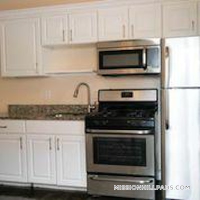 Roxbury Apartment for rent 3 Bedrooms 1 Bath Boston - $5,000