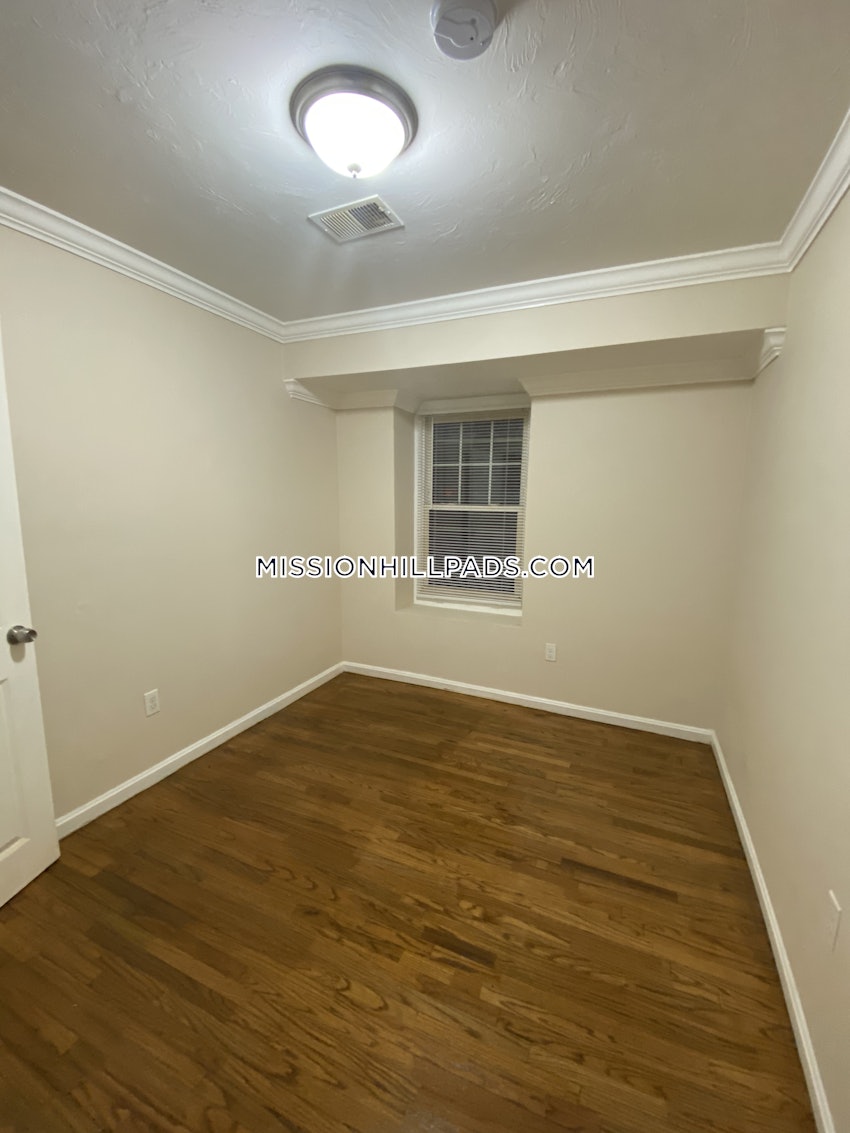 BOSTON - ROXBURY - 1 Bed, 1 Bath - Image 7