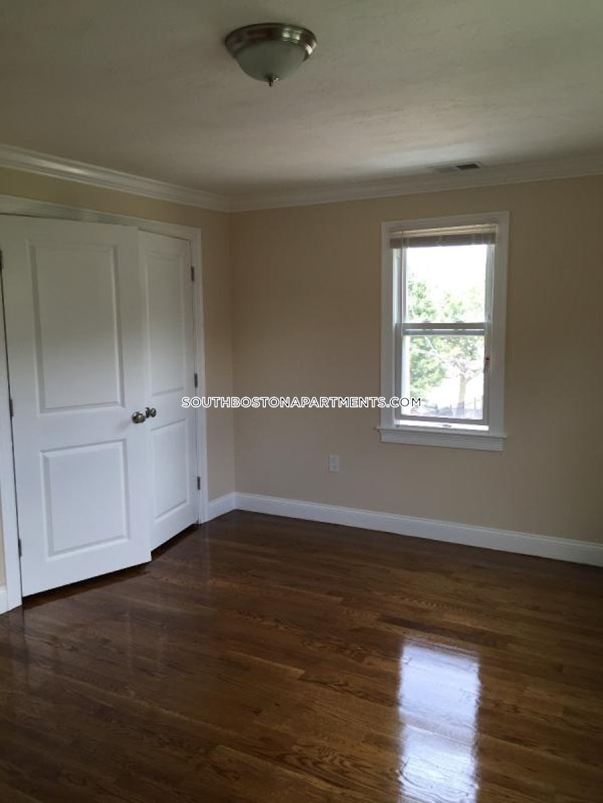BOSTON - SOUTH BOSTON - ANDREW SQUARE - 4 Beds, 1.5 Baths - Image 13