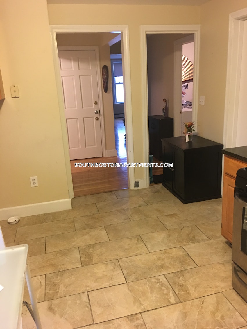 BOSTON - SOUTH BOSTON - ANDREW SQUARE - 3 Beds, 1 Bath - Image 7