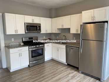 Andrew Square - South Boston, Boston, MA - 4 Beds, 2 Baths - $5,460 - ID#4545757